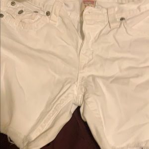 cute shorts ripped look